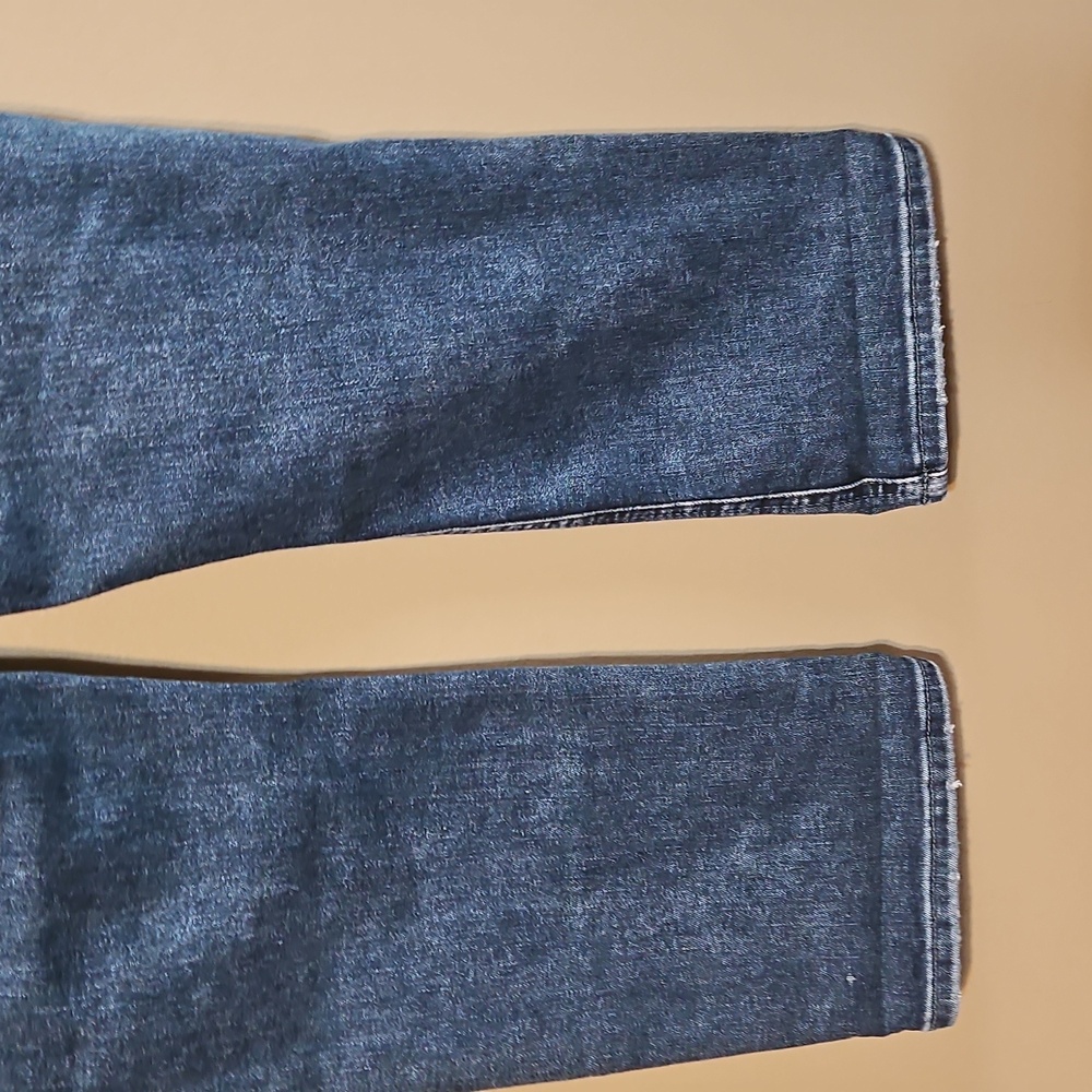 NWOT Silver Suki Capri Jeans - Picture 7 of 12
